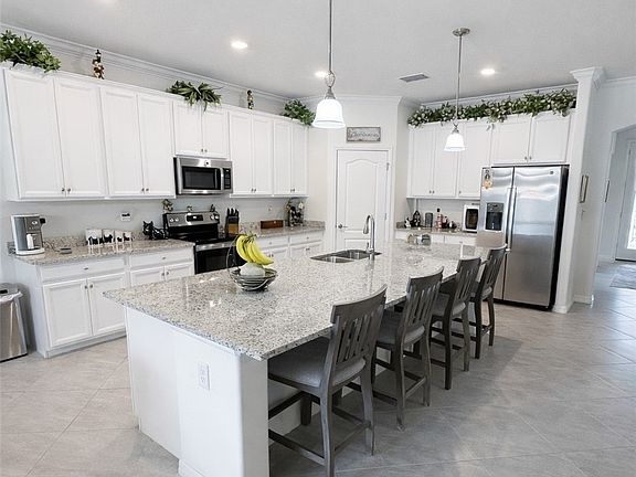 3rd image of 14528 Palamos Cir