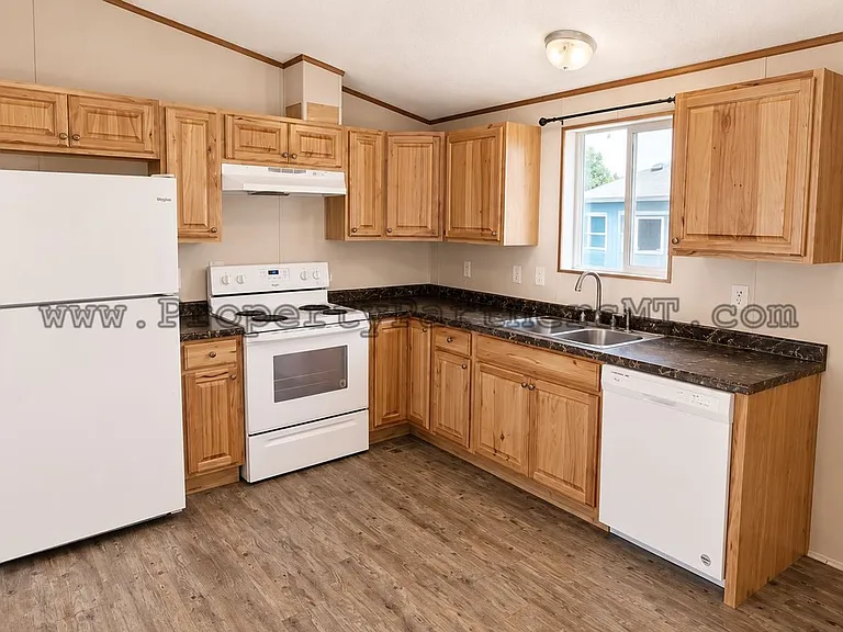 118 Sunlight Ave — Photo 2