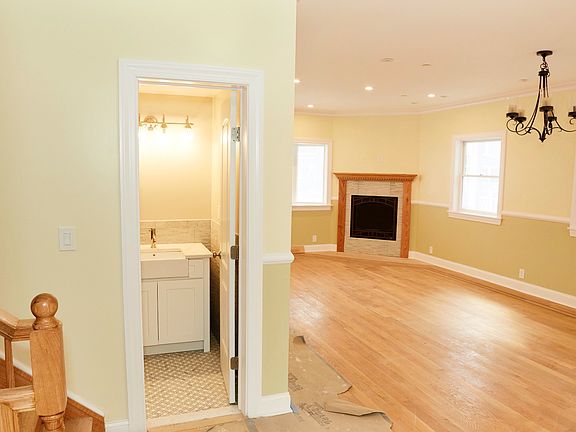 5th image of 431 Beach 130 St