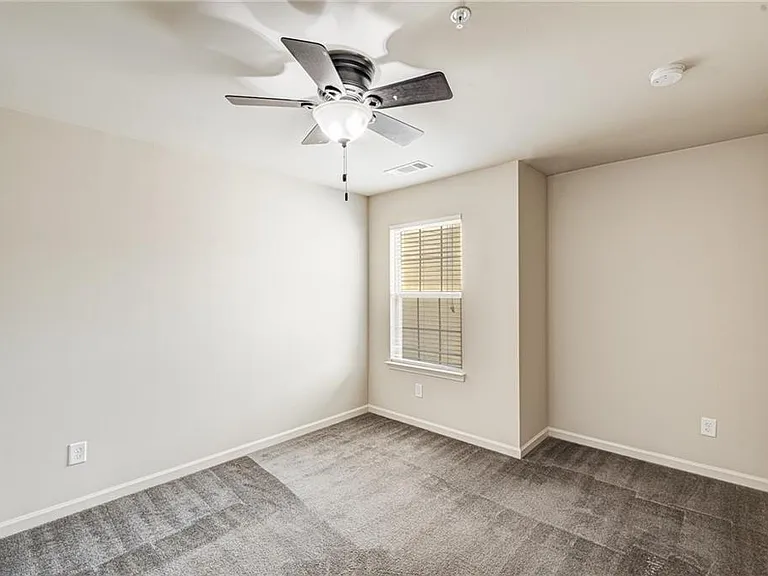 2310 Elmbridge Rd — Photo 22