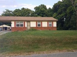 6418 Kelley St, Salem, VA 24153