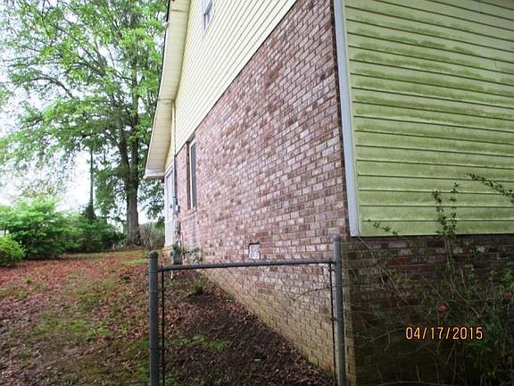 4th image of 331 Oakwood Dr