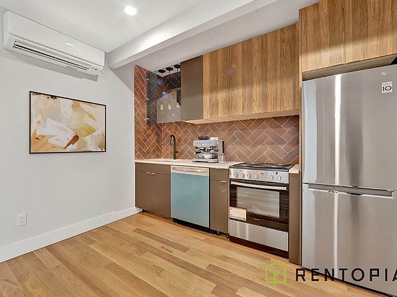 4th image of 58 Palmetto St #5Q