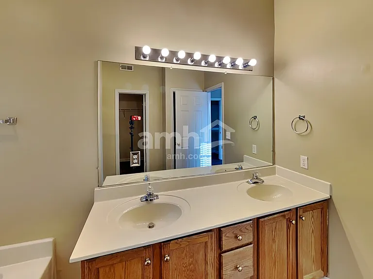 1617 Eagle Trace Dr — Photo 13