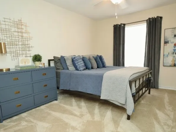 Chateaux Dijon Apartments