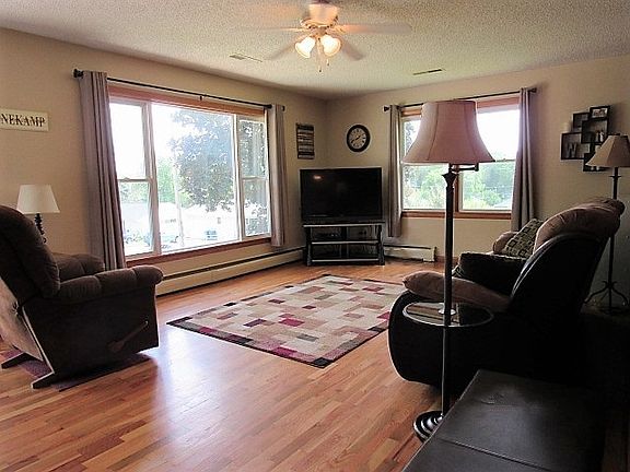 4th image of 505 N Arminda Ave