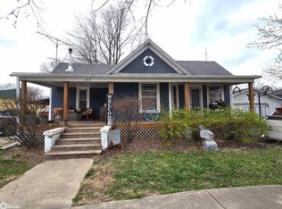 104 S Main St, Blakesburg, IA 52536