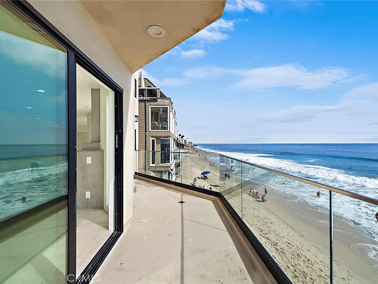 715 Oceanfront Front — Photo 21