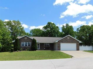 19734 Stirrup Ln, Waynesville, MO 65583