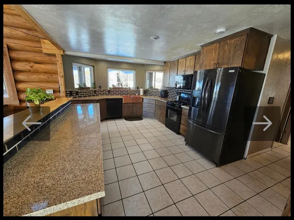 11905 E 24560 N, Fairview, UT 84629