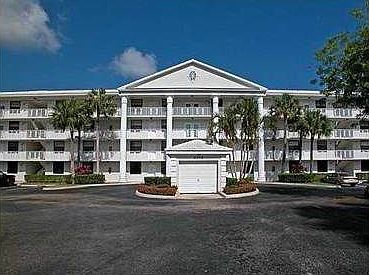3rd image of 1711 Whitehall Dr APT 103