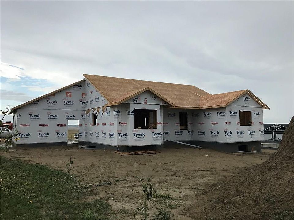 2nd image of 980 Siesta Ave