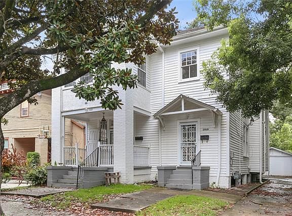2nd image of 2321 Lowerline St #2321