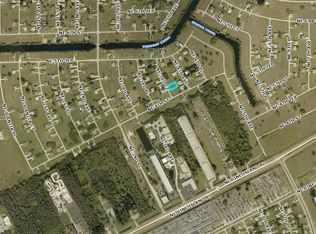 475 NE 3rd Ct, Cape Coral, FL 33909
