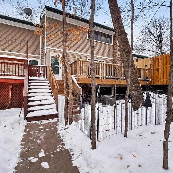 1st image of 2744 Terraceview Ln N