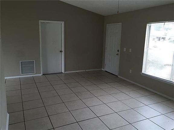 4th image of 3342 Caldwell St