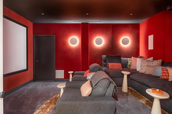 Sold by Compass | media 19