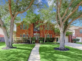 6061 Whispering Lakes Dr, Katy, TX 77493
