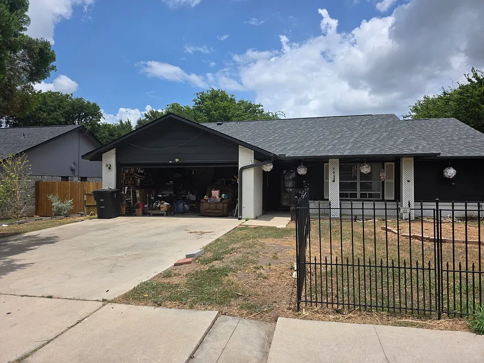 1609 Big Bend Dr