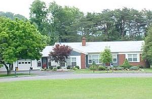 1st image of 12 Greenhill Lck