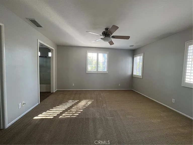 186 Cherrybrook Ln — Photo 6