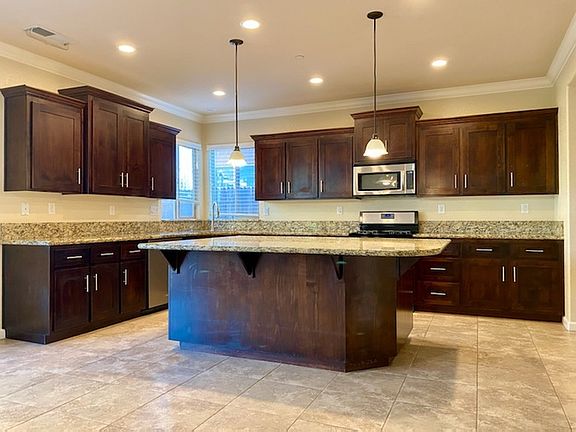 4th image of 1921 Della Verona Dr