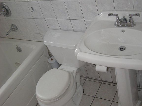 4th image of 120 Avenue 199 Floor 2