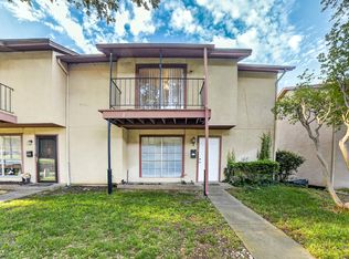5618 Marina Dr #32, Garland, TX 75043