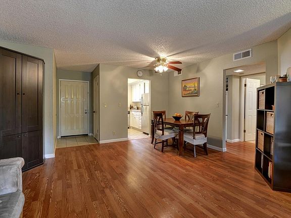 5th image of 1001 E Evelyn Ave #125