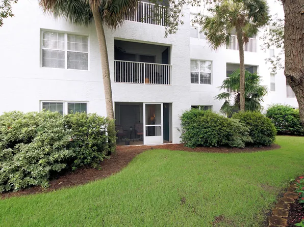 4270 Calinda Ln APT 313, Niceville, FL 32578