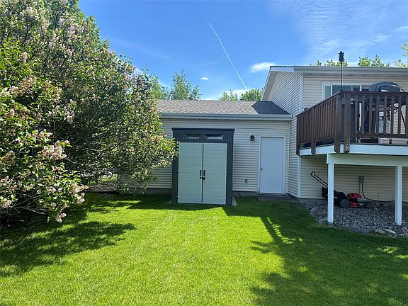 5th image of 2222 Westfield Ct