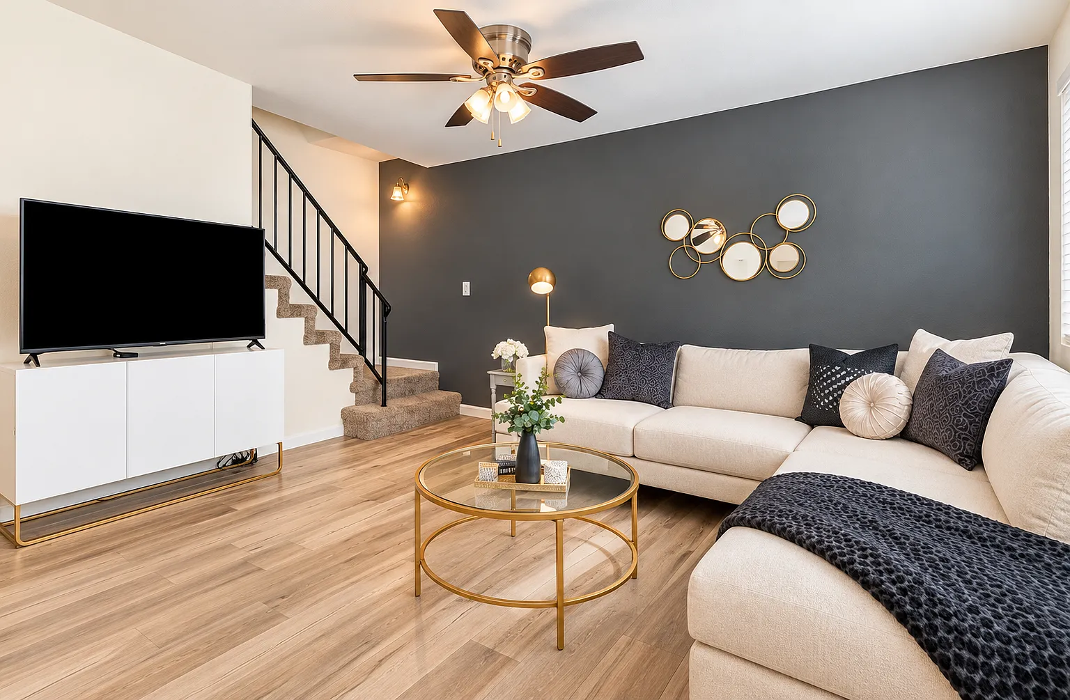 2 bed, 1.5 bath, 1010 sqft, $1,850 — Photo 4