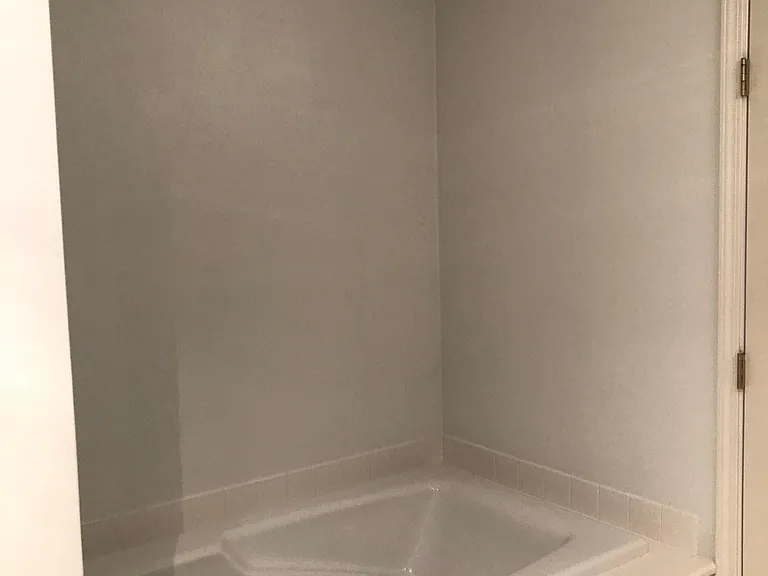 2523 Wyndgate Ct — Photo 18