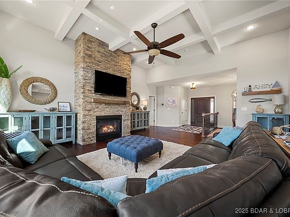 5th image of 408 Salem Dr