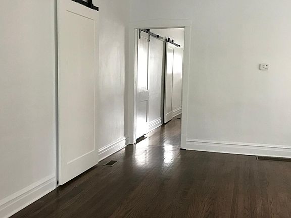 5th image of 3825 S Damen Ave #2