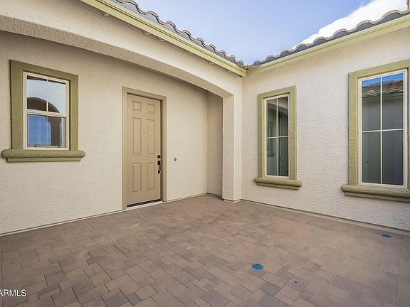 3rd image of 20277 W MULBERRY Drive