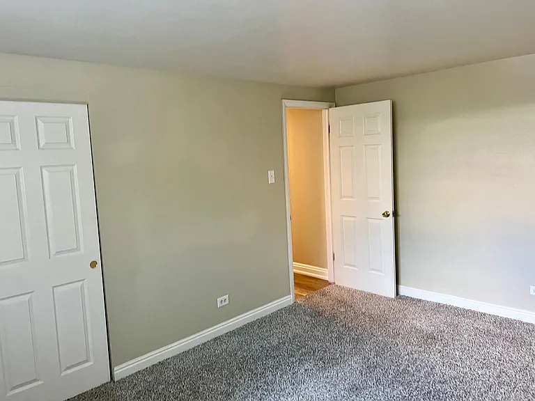1390 N Emerson St #17 — Photo 7