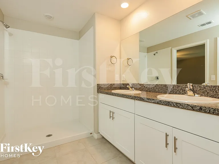 14909 Imperial Purple Ln — Photo 11