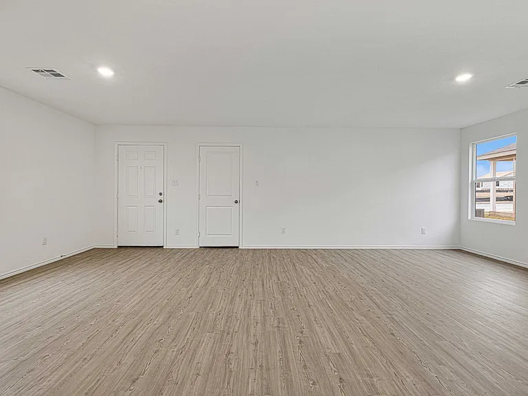 9206 Selene Pl — Photo 7