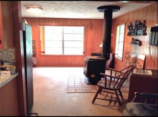 11710 Lloyd Ln, Bryan, TX 77808