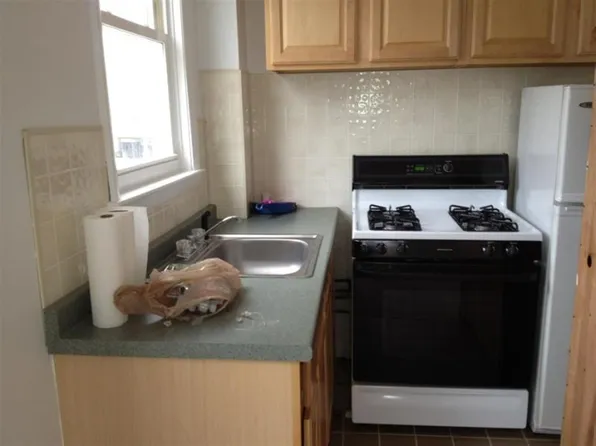 521 Cambridge St #3, Cambridge, MA 02141