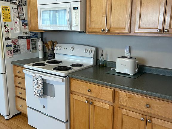 Large Kitchen area