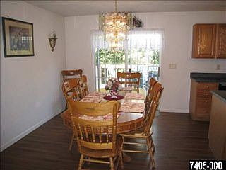 4th image of 250 Abbey Dr