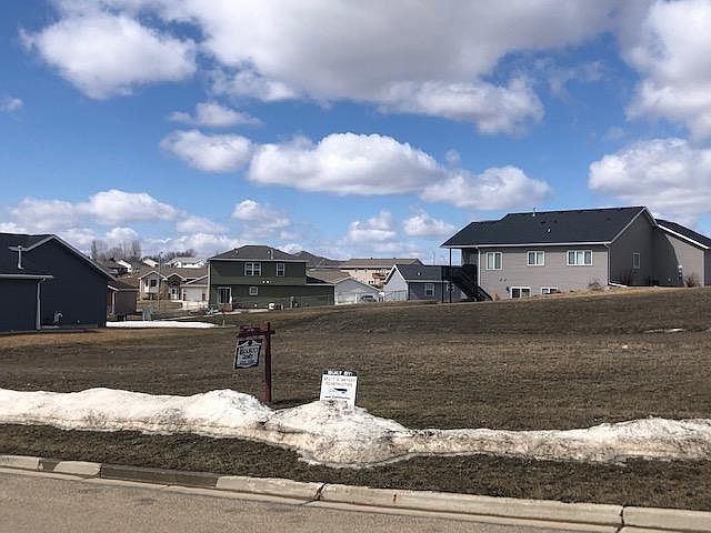 2nd image of 742 Walter Way