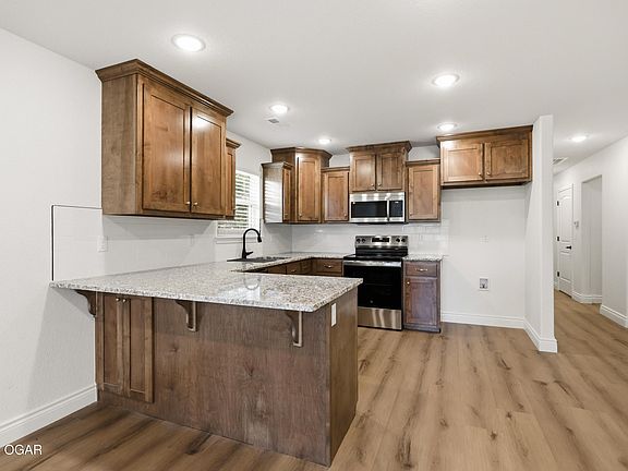 5th image of 1608 S Minnesota Ave