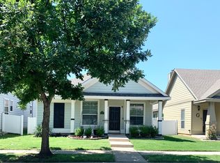 10212 Waterbury Dr, Aubrey, TX 76227