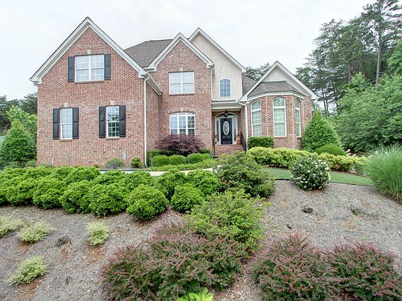 6119 Foxmoor Court