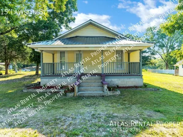 515 Lawson St, Talladega, AL 35160