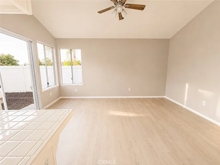 11486 Cardiff Ln — Photo 5
