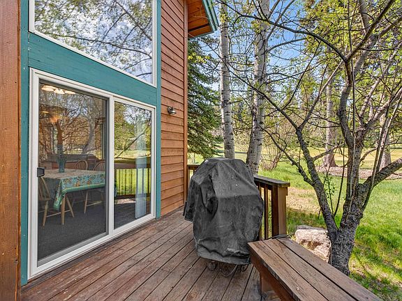 5th image of 933 Cottage Ct